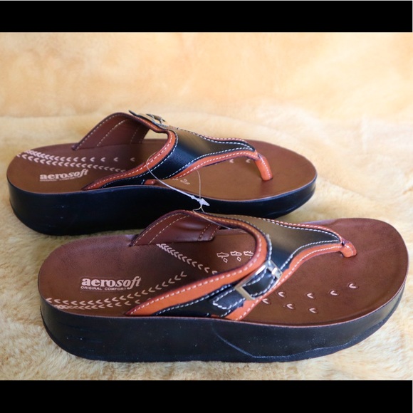 AEROSOLES | Shoes | Aerosoft Original Comfort Thong Sandals | Poshmark